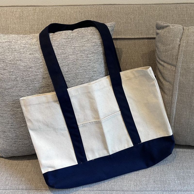 Foto Totebag Kanvas Kombinasi